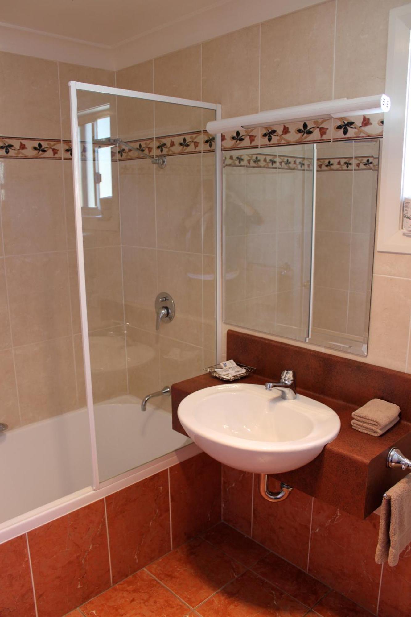 Willows Motel Гоулбёрн Экстерьер фото
